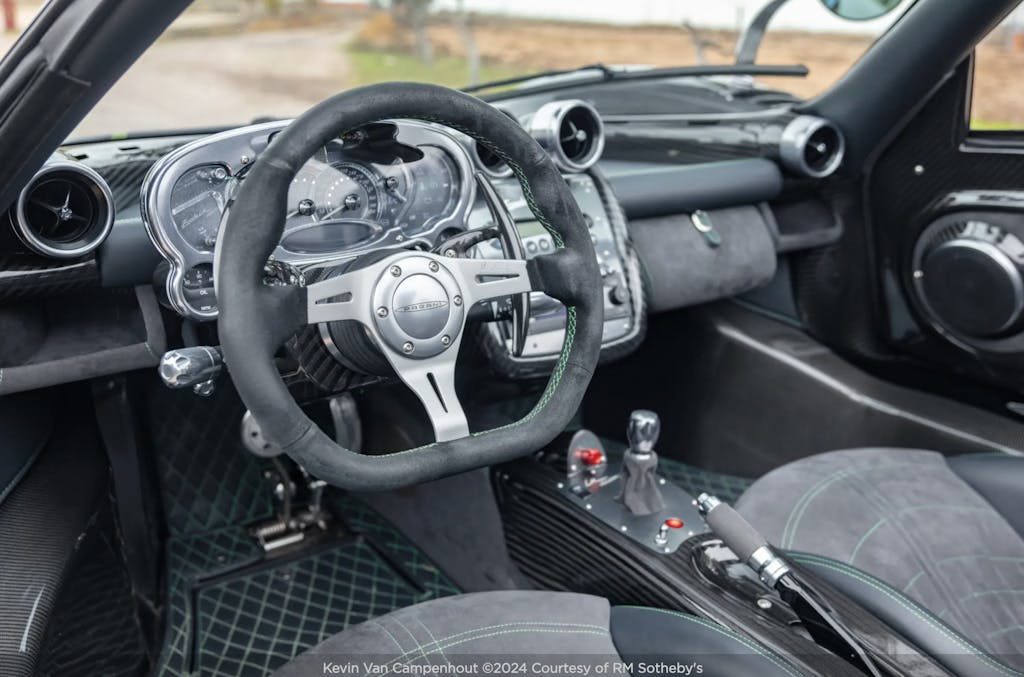 2014 Pagani Zonda roadster steering wheel